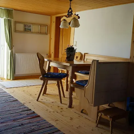 Knuschbrhaisle * Oberreute